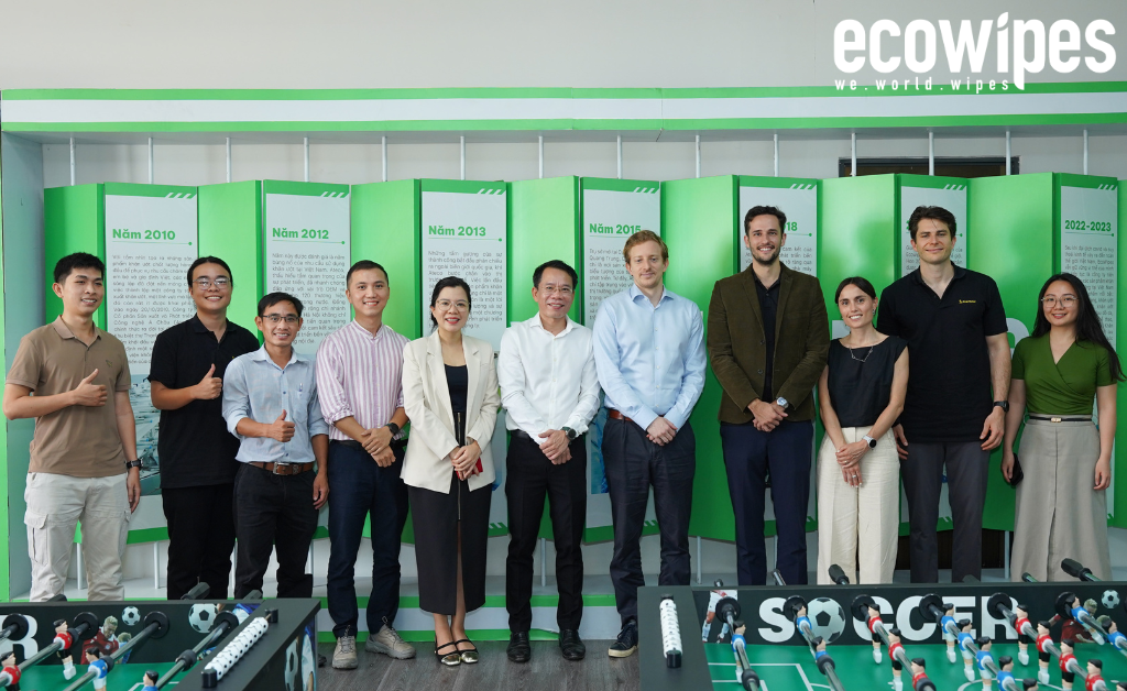 Công ty cổ phần EcoWipes tiến đón đoàn đại biểu chính phủ Thụy Sĩ